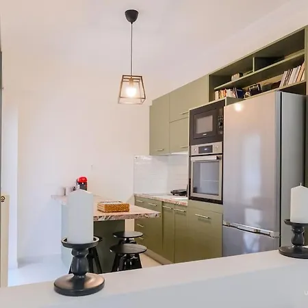 아파트 Theofilos Urban Apartment, Close To Center *
